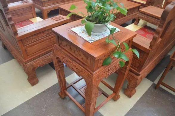 1528766266682710.png blob.png