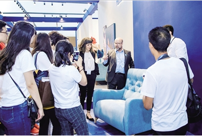 1529545766409382.png blob.png