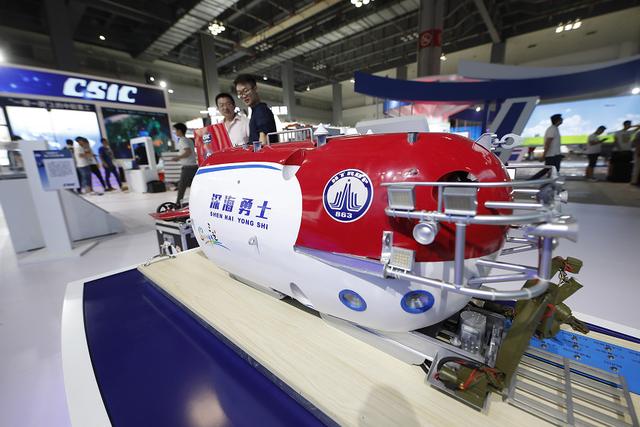 第九屆軍博會(huì)開幕 來會(huì)展中心近距離感受“黑科技”