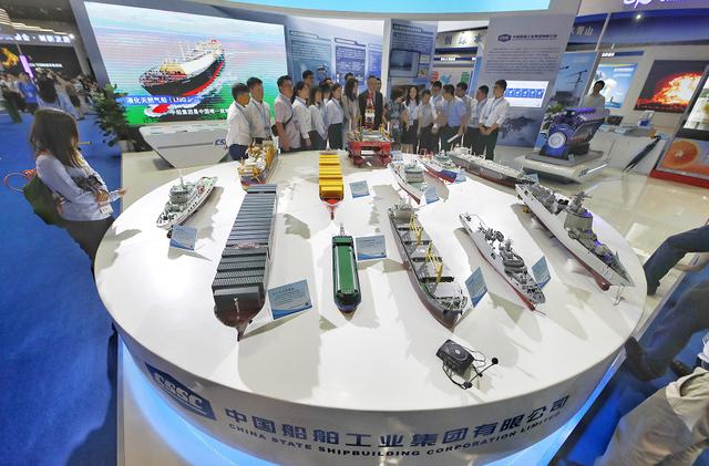 第九屆軍博會(huì)開幕 來會(huì)展中心近距離感受“黑科技”